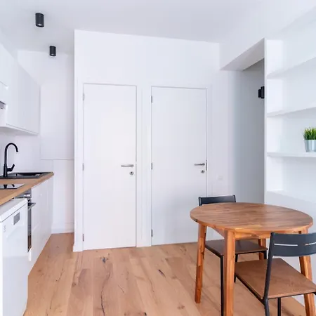 Apartment Sleek - Urban Elegance In The Heart Of Ghent